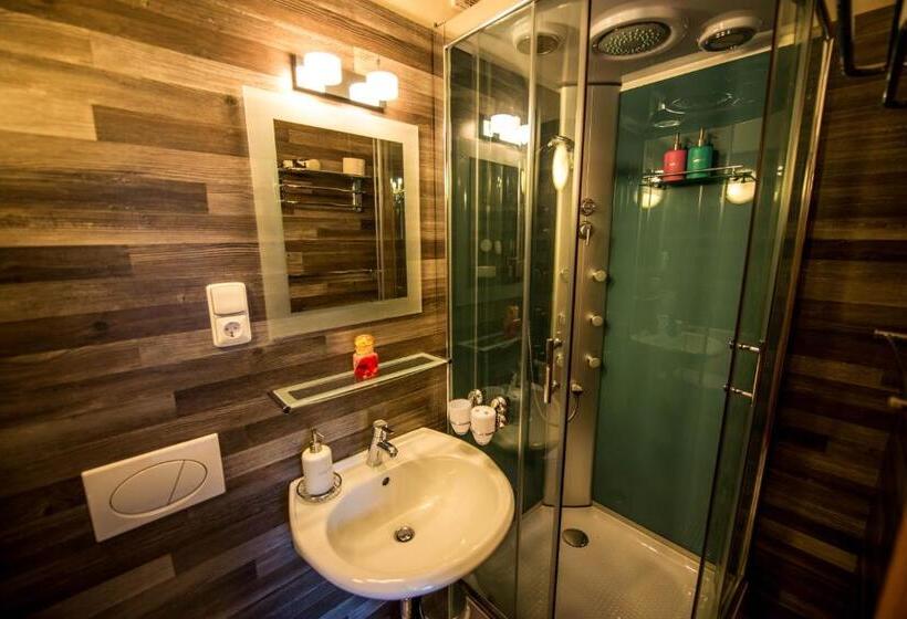 Номер Стандарт с Балконом, Moroder Haus