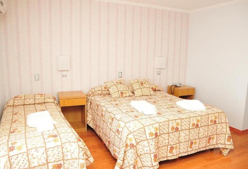 수피리어 트리플 룸, Frasi S