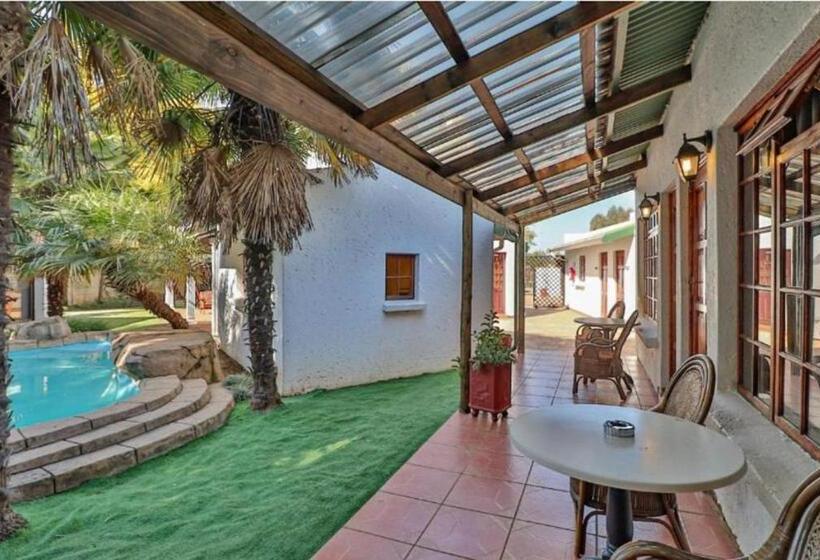 Quarto Economy, The Link Guest Lodge