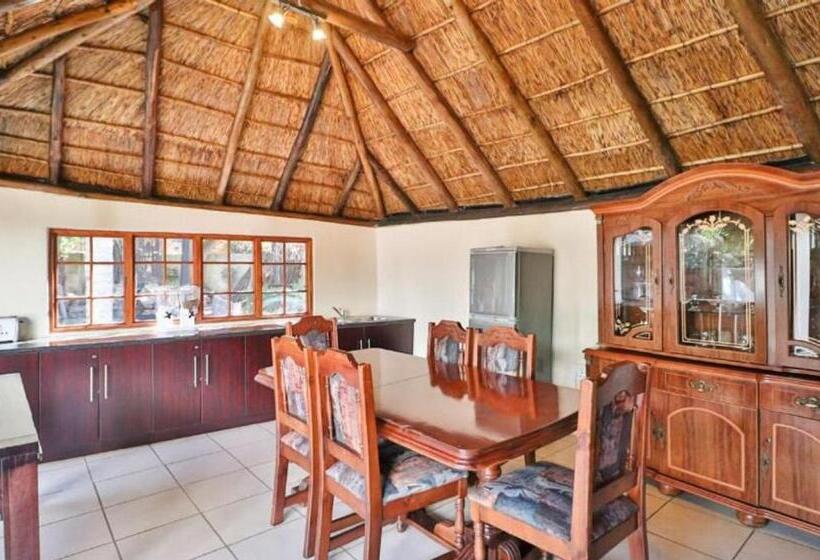 Quarto Economy, The Link Guest Lodge