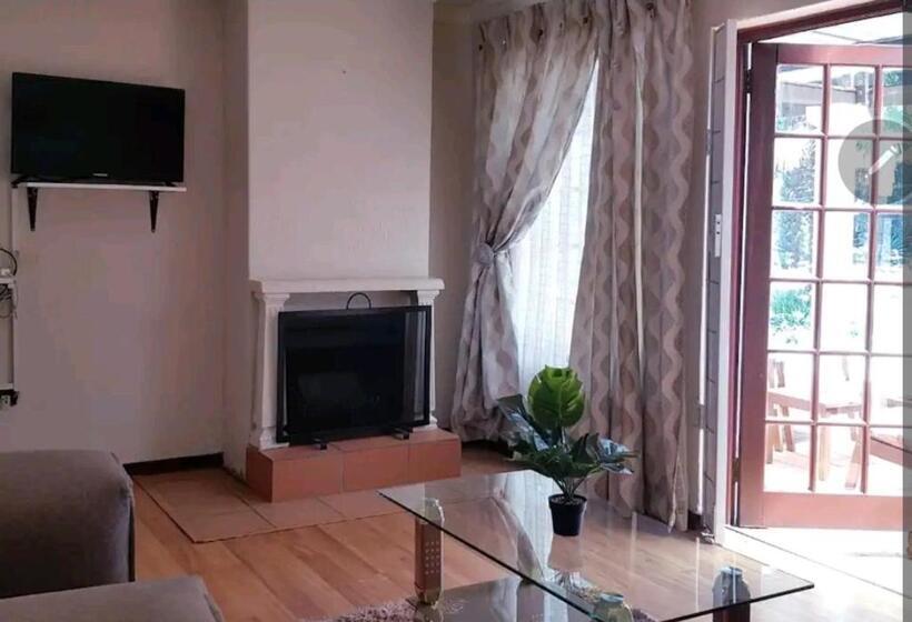 Casa 2 Quartos, The Link Guest Lodge