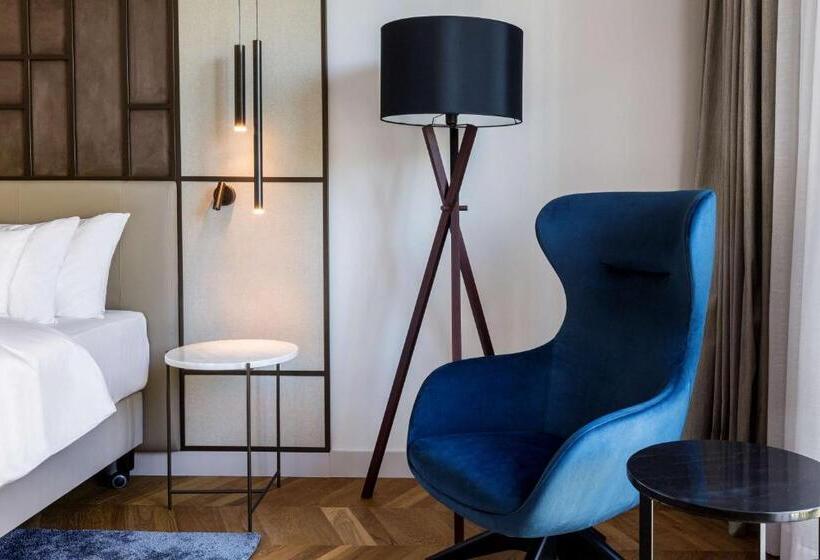 اتاق پرمیوم, Radisson Collection Hotel, Magdalena Plaza Sevilla