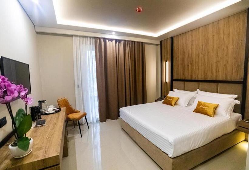اتاق سوپریور با تخت بزرگ, Kraal Hotel Vlore