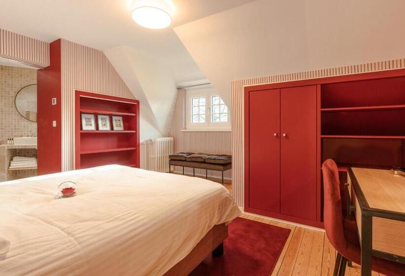 Номер Стандарт, Villa Monceau Louvain La Neuve