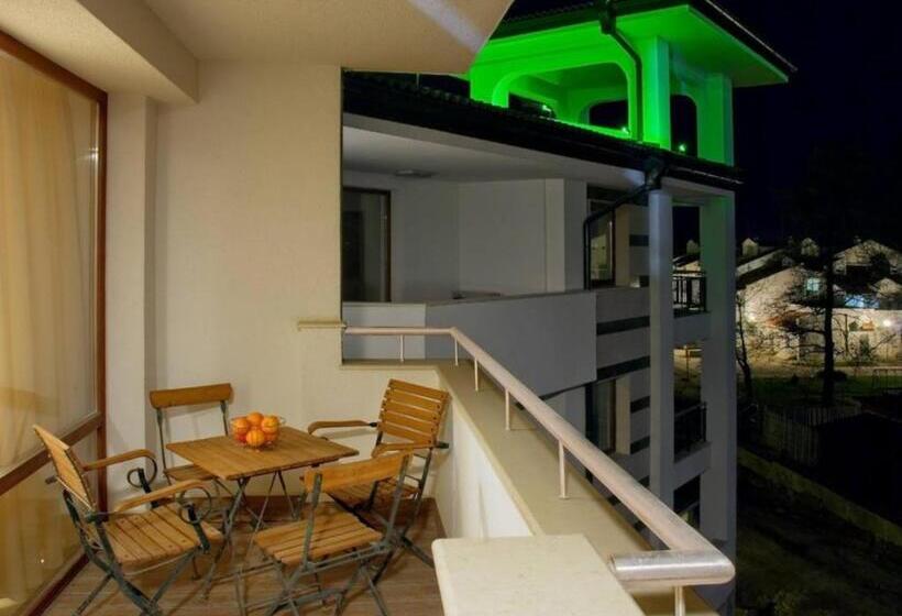 带阳台的标准单人间, Emerald Beach Resort & Spa