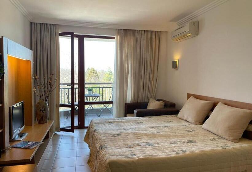 带阳台的标准单人间, Emerald Beach Resort & Spa