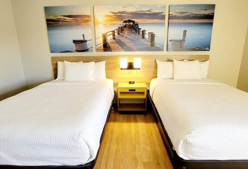 Номер Deluxe, Days Inn By Wyndham Pleasant Prairie Kenosha