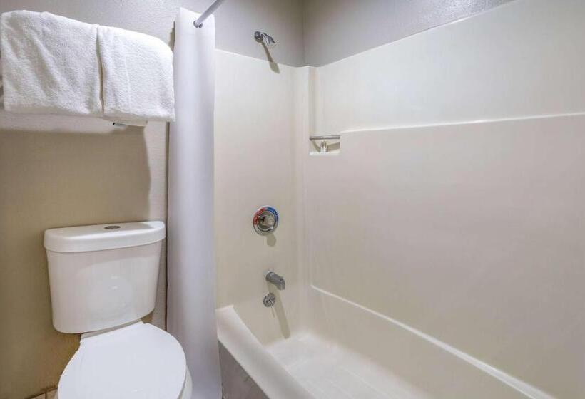 Номер Deluxe, Days Inn By Wyndham Pleasant Prairie Kenosha