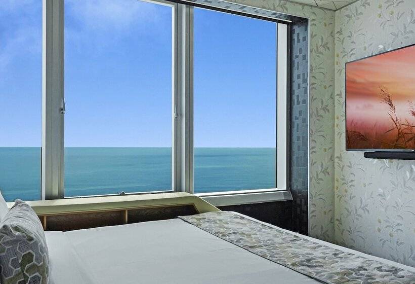 Люкс 3 Спальни, Q1 Resort & Spa   Official