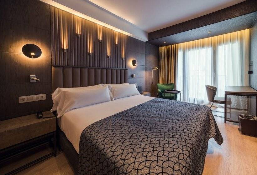Junior Suite, Catalonia Gran Vía Bilbao