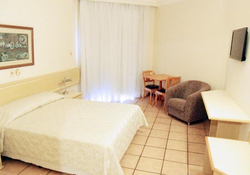 Номер Deluxe, Limak Skopje Luxury