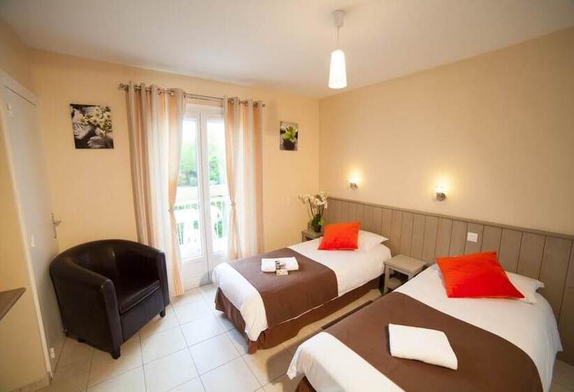 舒适型房间, Brit Hotel    Aux Hortensias    Lannion Perros Guirec