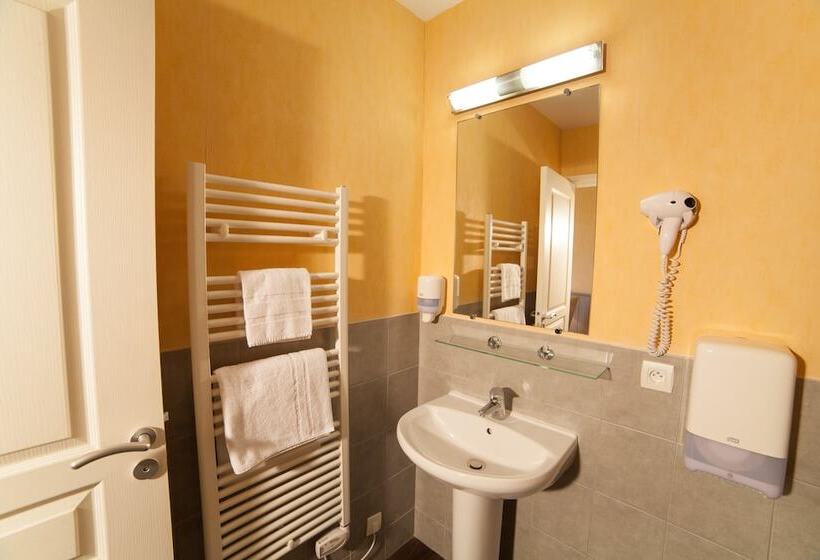 标准间, Brit Hotel    Aux Hortensias    Lannion Perros Guirec
