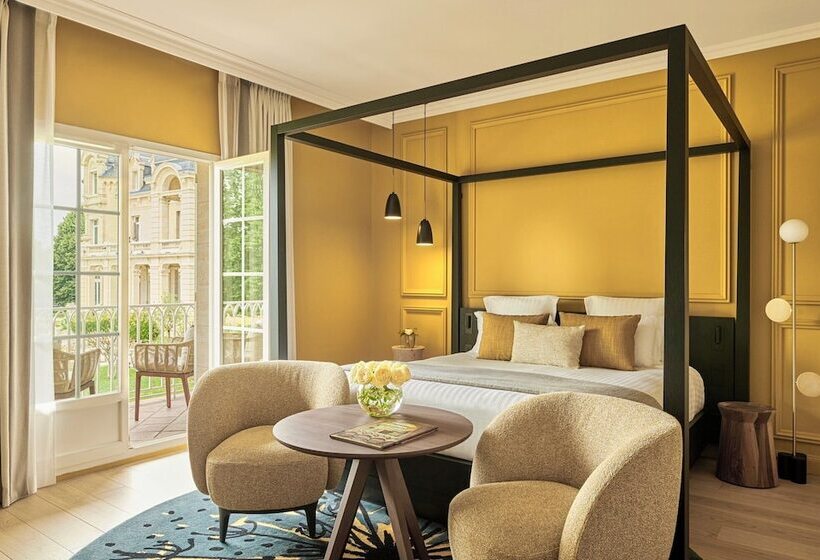Номер Deluxe, Château Hôtel Grand Barrail