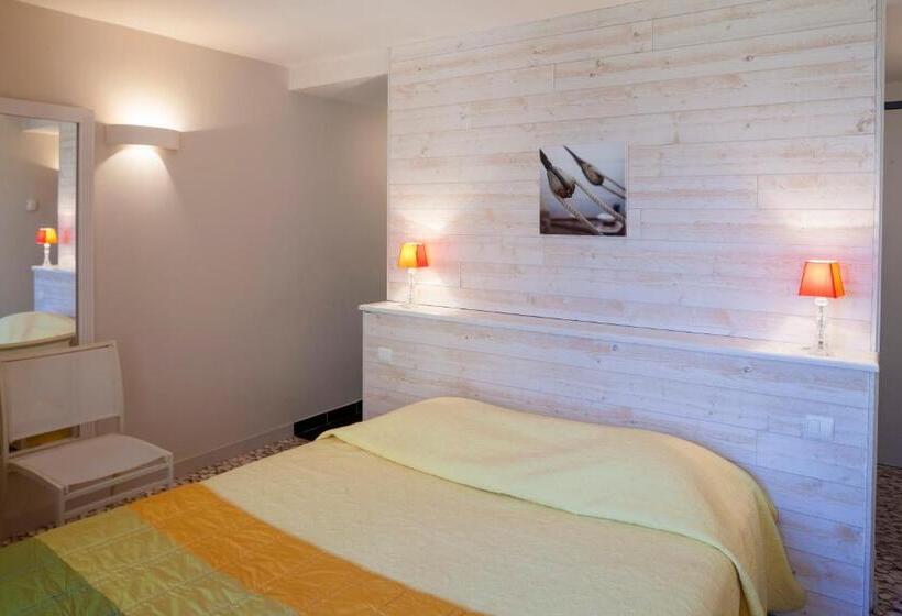 Номер Стандарт Адаптированный для Инвалидов, Logis Hôtel Vent D Iroise