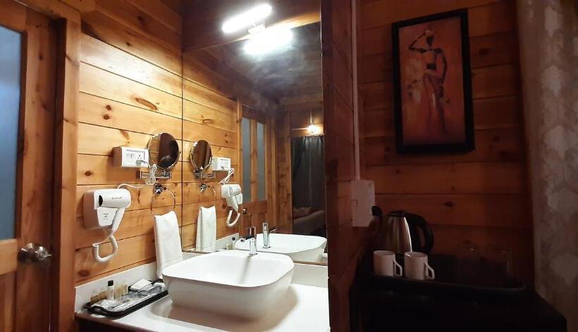 Люкс Superior Вид на Море, Adhvasaha Beach Spa Resort