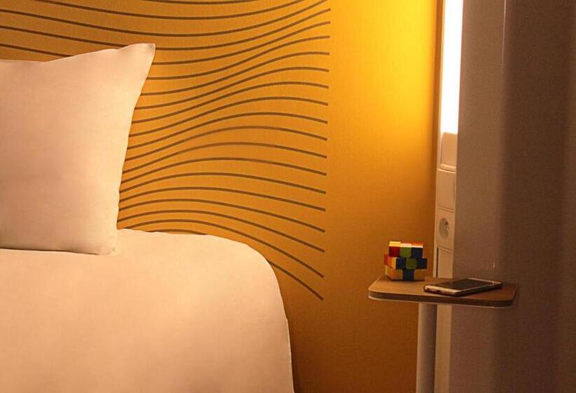 اتاق استاندارد, B&b Hotel Evian Publier