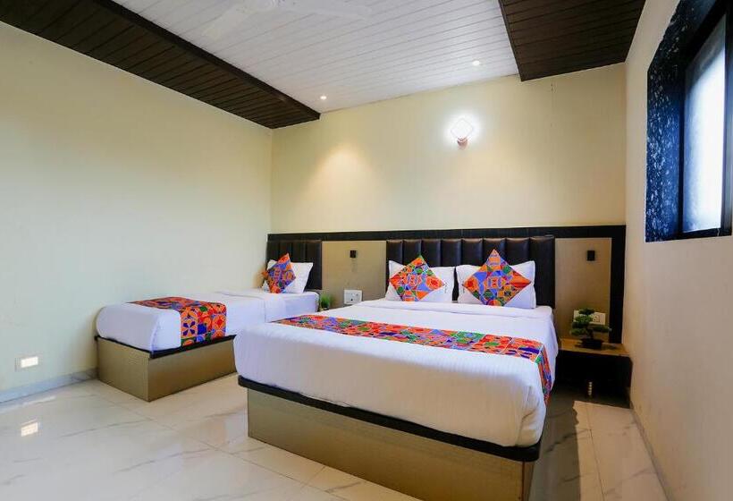 デラックスルーム, Fabhotel Prime Land   Nr Bkc