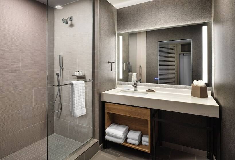 Номер Клуб, Sheraton Flowood The Refuge Hotel & Conference Center