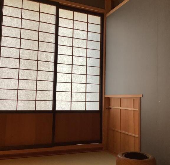 Номер Стандарт, Machiya Guest House Carta