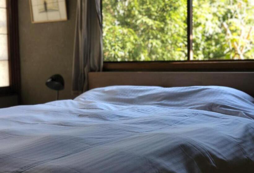 Номер Стандарт Вид на Сад, Machiya Guest House Carta