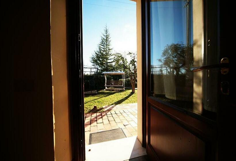 سوییت خانوادگی, Agriturismo La Capezzagna