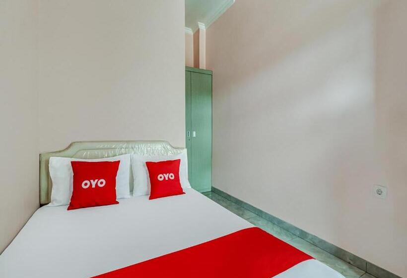 Номер Стандарт, Koolkost Female Syariah Unjani University Cimahi (minimum Stay 6 Nights)