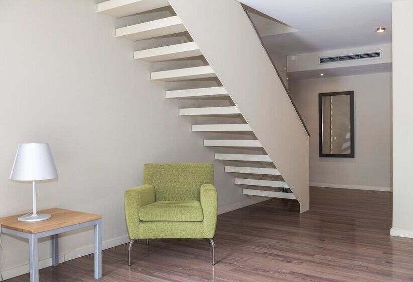Апартаменты 3 Спальни, Casp 74 Apartments