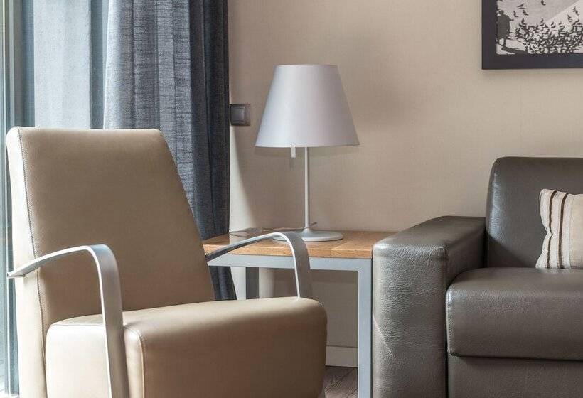 Апартаменты 3 Спальни, Casp 74 Apartments