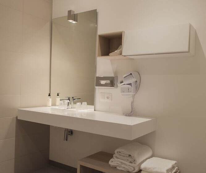 Номер Комфорт, Best Western Hôtel Hermitage