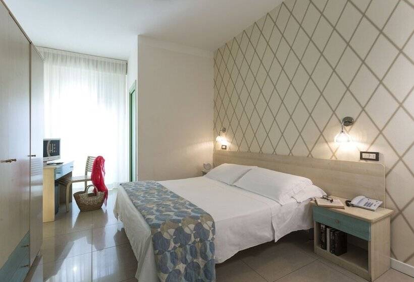 4인용 스탠다드 룸, Calypso Rimini Marina Centro