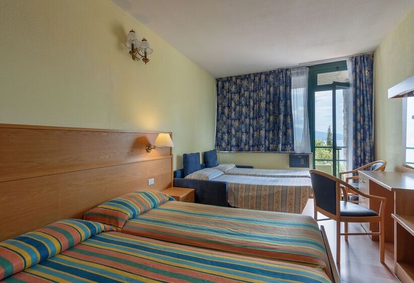 اتاق استاندارد چهار تخته, Centro Vacanze La Limonaia