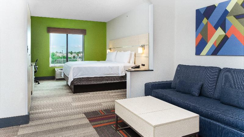 스위트 킹사이즈 침대, Holiday Inn Express International Drive, An Ihg
