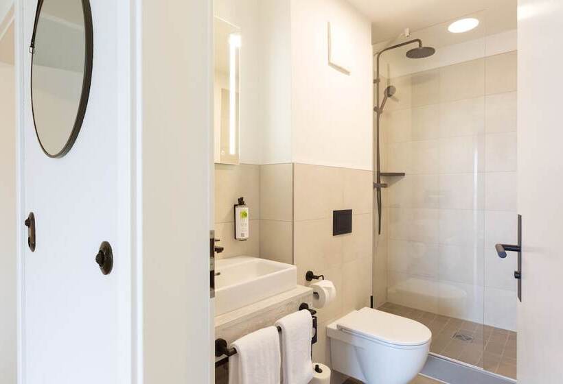 Quarto Estandar com Sacada, Koopmanns Hotel Und Lädchen
