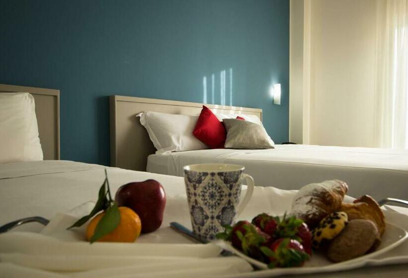 Трехместный Номер Классика, Saracen Sands Hotel & Congress Centre   Palermo