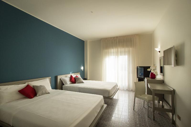 Классический Номер, Saracen Sands Hotel & Congress Centre   Palermo