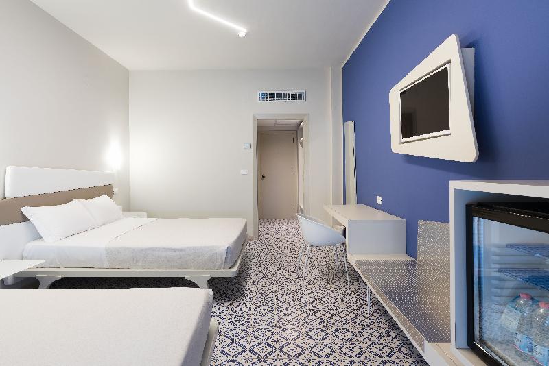 Четырехместный Номер Superior, Saracen Sands Hotel & Congress Centre   Palermo