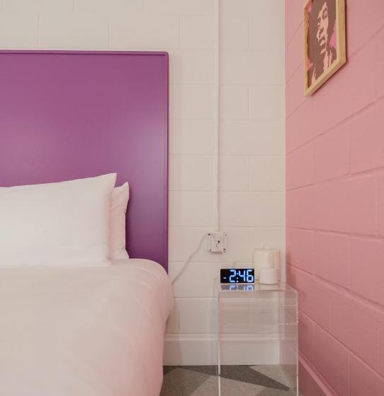 Quarto Economy, The Gallatin