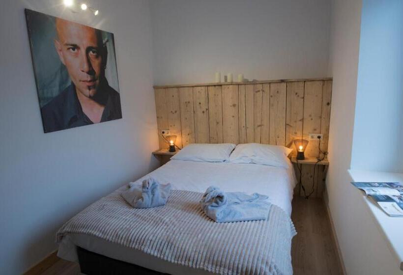 Номер Стандарт, Luxury Spa Hotel   Francofolies