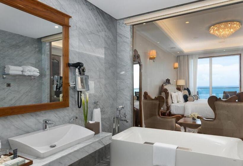 Президентский Люкс, Araliya Beach Resort & Spa Unawatuna  Where You Meet The Sea All Year