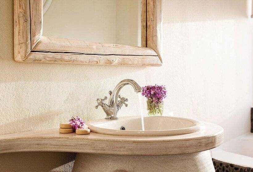 Люкс, Athermi Suites  Adults Only