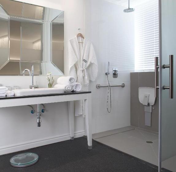 Quarto Deluxe, Leonardo Boutique Hotel Tel Aviv
