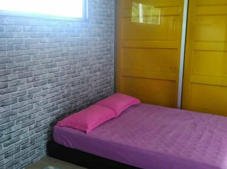 수피리어 코티지, Lumut Cube Homestay Kontena