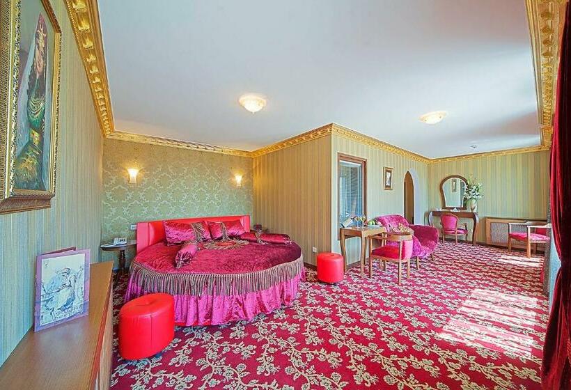 キングサイズベッドのスイートルーム, Antea Palace Hotel & Spa