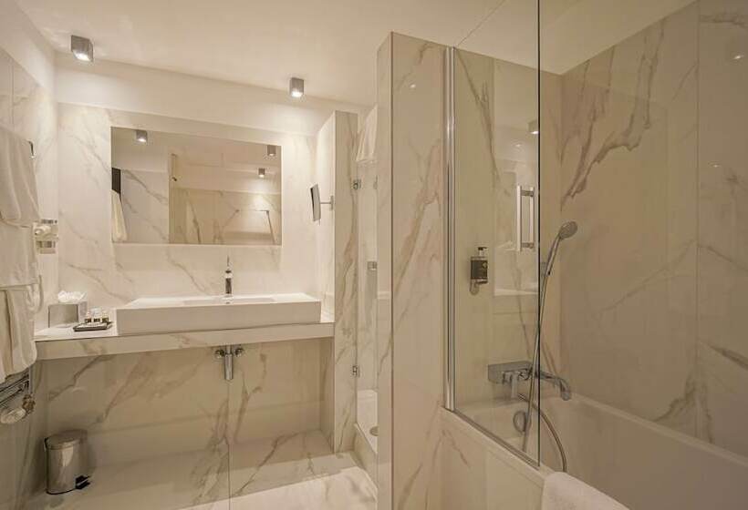 스위트, Continental Hotel Budapest