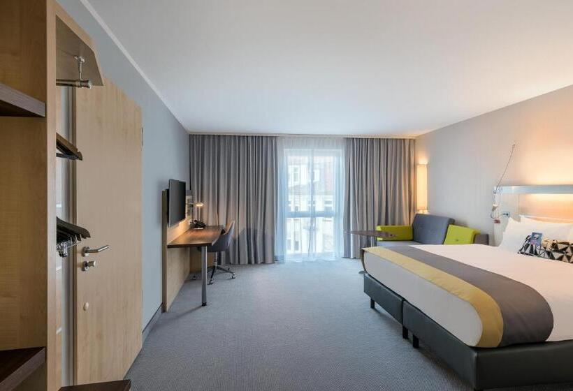 Номер Стандарт Адаптированный для Инвалидов, Holiday Inn Express Gütersloh, An Ihg
