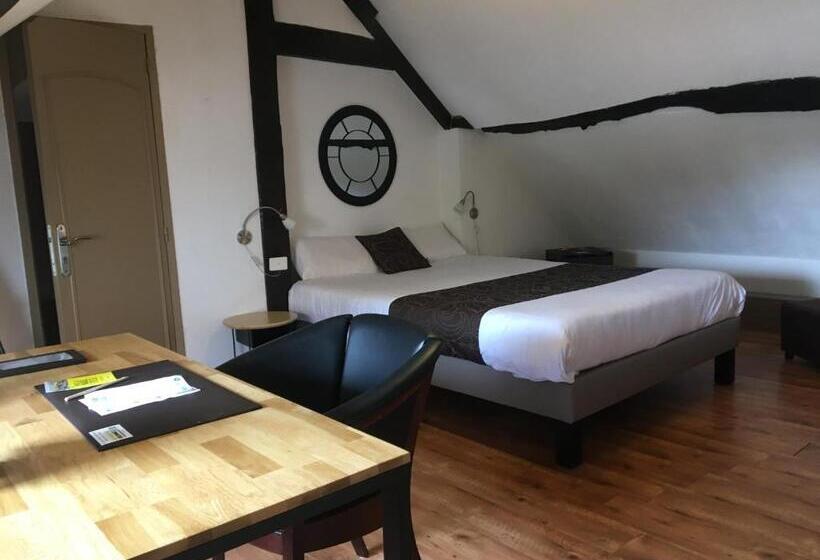 Семейный Номер, Logis Hotel Oasis