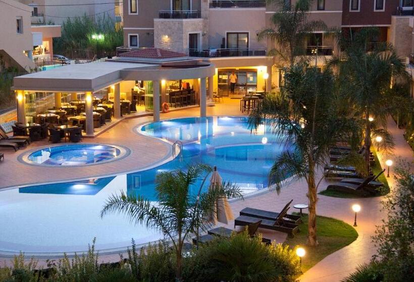 Студио Стандарт Вид на Бассейн, Okeanis Golden Resort