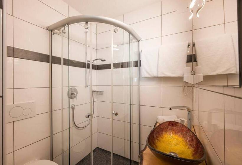 Номер Стандарт, Gasthof Zellerstuben