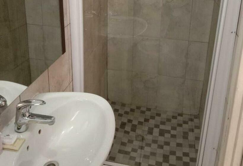 Quarto Estandar, Lapaleholo Guesthouse